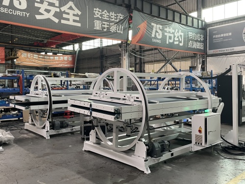 Slog, ki temelji na učinkovitosti: stroj za obračanje traku: obračanje materiala za 180°, nič ročnega napora, največja produktivnost